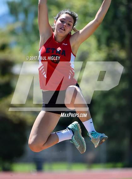 Thumbnail 3 in CIF Shasta-Cascade League Finals photogallery.