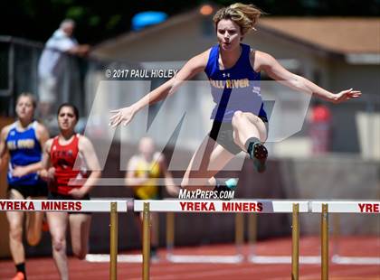 Thumbnail 2 in CIF Shasta-Cascade League Finals photogallery.