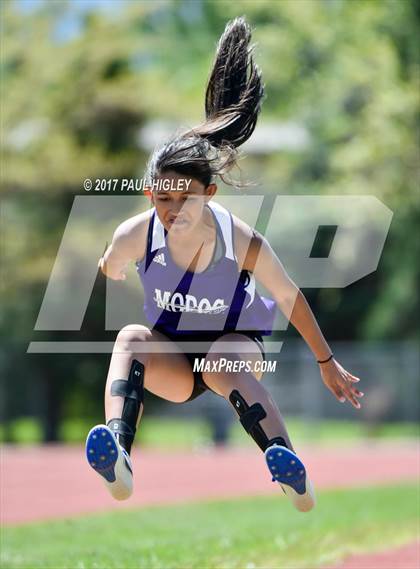 Thumbnail 1 in CIF Shasta-Cascade League Finals photogallery.