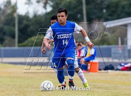 Thumbnail 2 in Armwood vs. Jesuit photogallery.