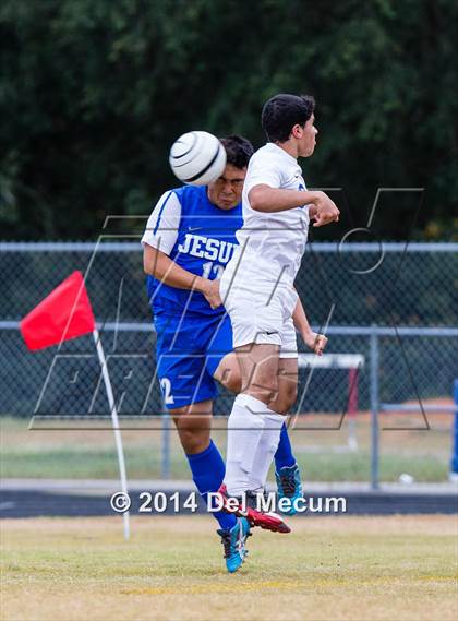 Thumbnail 2 in Armwood vs. Jesuit photogallery.