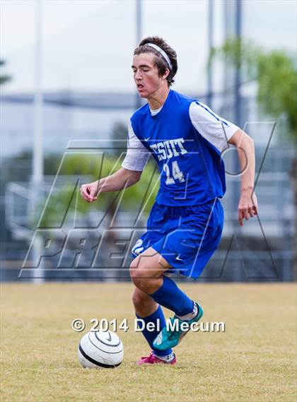 Thumbnail 3 in Armwood vs. Jesuit photogallery.