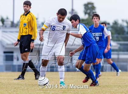 Thumbnail 2 in Armwood vs. Jesuit photogallery.