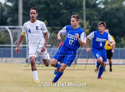 Thumbnail 2 in Armwood vs. Jesuit photogallery.