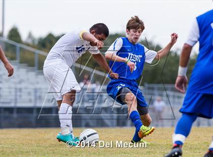 Thumbnail 3 in Armwood vs. Jesuit photogallery.