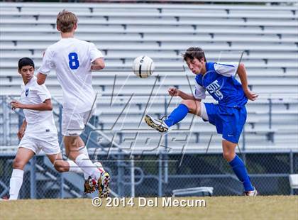 Thumbnail 1 in Armwood vs. Jesuit photogallery.