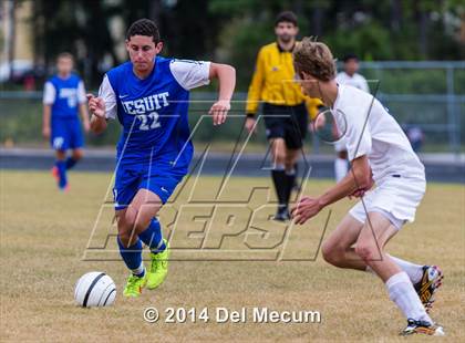 Thumbnail 1 in Armwood vs. Jesuit photogallery.