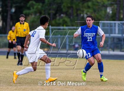 Thumbnail 1 in Armwood vs. Jesuit photogallery.