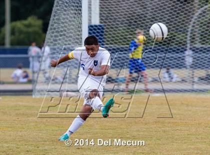 Thumbnail 2 in Armwood vs. Jesuit photogallery.