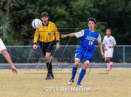 Thumbnail 1 in Armwood vs. Jesuit photogallery.