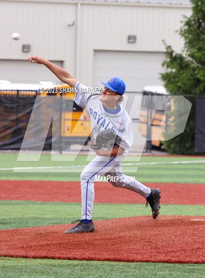 Thumbnail 2 in Hamilton Southeastern vs. Westfield Class 4A Sectional S8 photogallery.