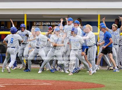Thumbnail 3 in Hamilton Southeastern vs. Westfield Class 4A Sectional S8 photogallery.
