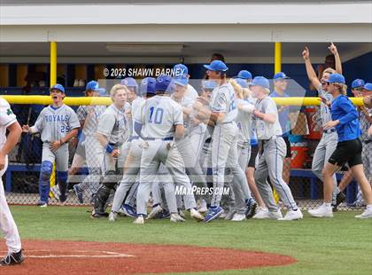 Thumbnail 1 in Hamilton Southeastern vs. Westfield Class 4A Sectional S8 photogallery.