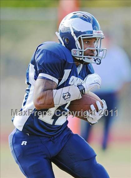 Thumbnail 3 in Conard @ Hartford Public photogallery.