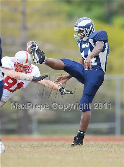 Thumbnail 1 in Conard @ Hartford Public photogallery.