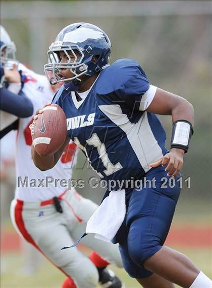 Thumbnail 2 in Conard @ Hartford Public photogallery.