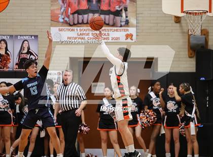 Thumbnail 2 in Suffern @ Mamaroneck photogallery.