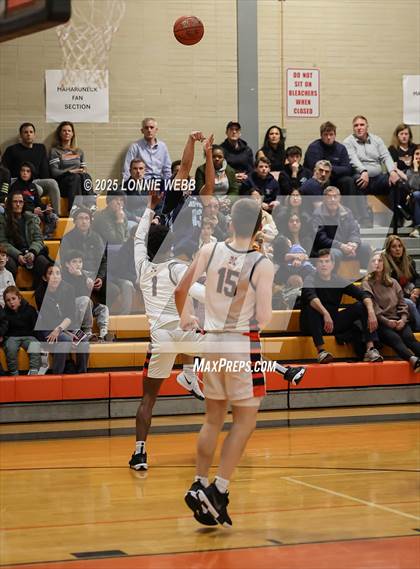 Thumbnail 2 in Suffern @ Mamaroneck photogallery.