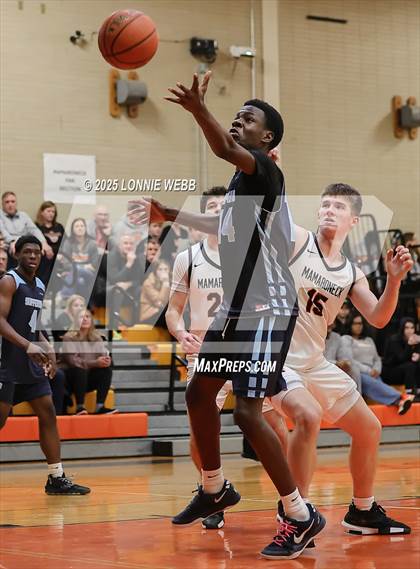 Thumbnail 1 in Suffern @ Mamaroneck photogallery.
