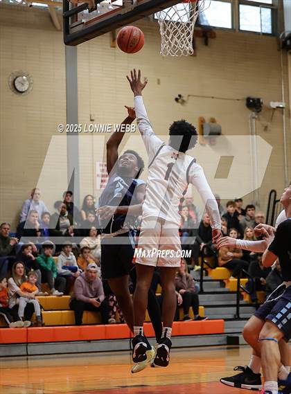 Thumbnail 3 in Suffern @ Mamaroneck photogallery.