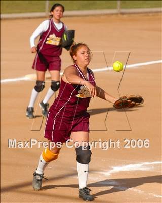 Thumbnail 2 in Arlington vs. Rim of the World (Jurupa Tourney) photogallery.