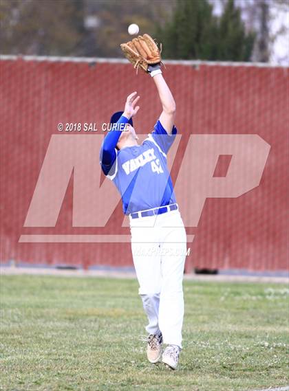 Thumbnail 3 in Valley Christian Academy vs. Orcutt Academy photogallery.