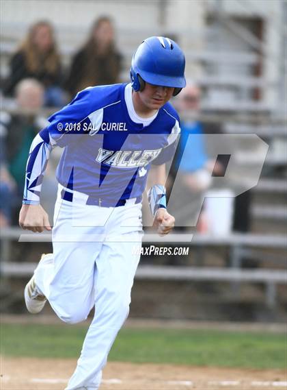 Thumbnail 3 in Valley Christian Academy vs. Orcutt Academy photogallery.