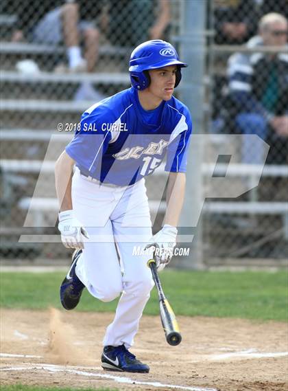 Thumbnail 3 in Valley Christian Academy vs. Orcutt Academy photogallery.