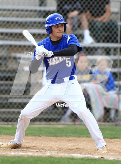 Thumbnail 2 in Valley Christian Academy vs. Orcutt Academy photogallery.