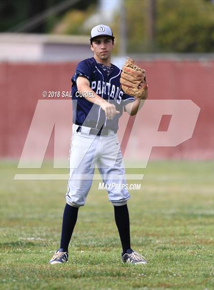 Thumbnail 3 in Valley Christian Academy vs. Orcutt Academy photogallery.