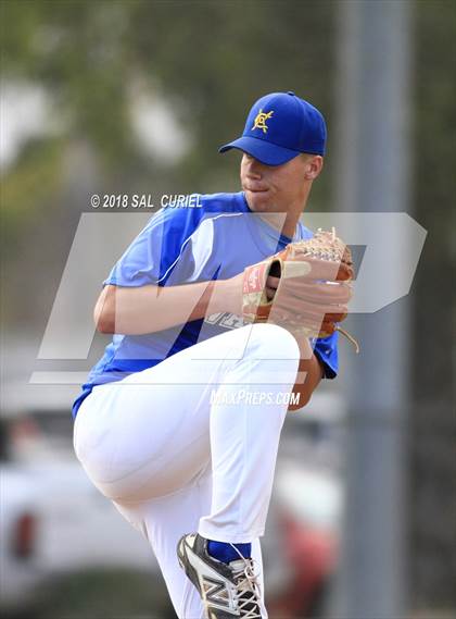 Thumbnail 2 in Valley Christian Academy vs. Orcutt Academy photogallery.