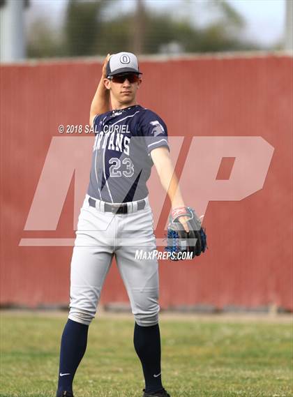 Thumbnail 3 in Valley Christian Academy vs. Orcutt Academy photogallery.