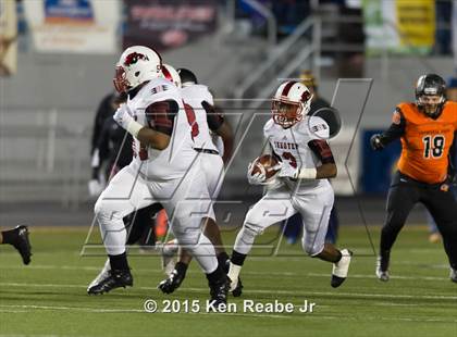 Thumbnail 1 in  Imhotep Charter vs. Cathedral Prep (PIAA Class AAA Final) photogallery.