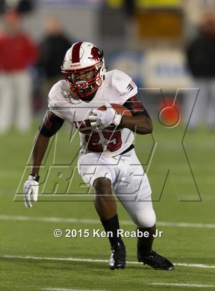 Thumbnail 2 in  Imhotep Charter vs. Cathedral Prep (PIAA Class AAA Final) photogallery.