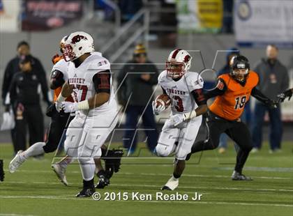 Thumbnail 3 in  Imhotep Charter vs. Cathedral Prep (PIAA Class AAA Final) photogallery.