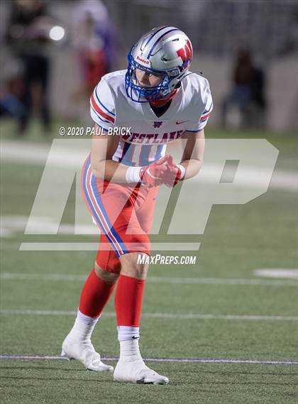 Thumbnail 2 in Westlake vs San Marcos photogallery.