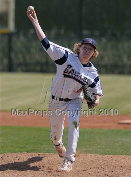 Thumbnail 3 in Dakota Ridge @ Farmington (Coach Bob National Invitational) photogallery.
