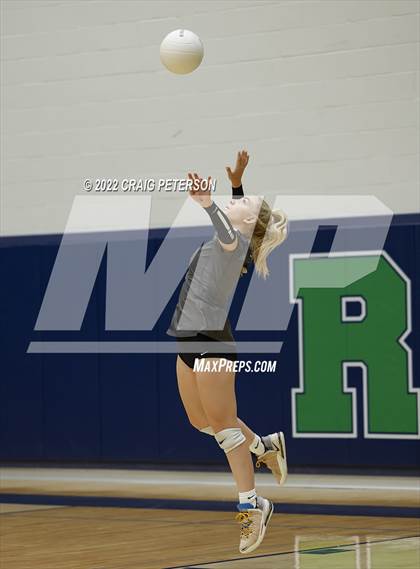 Thumbnail 2 in Davis vs Ridgeline photogallery.
