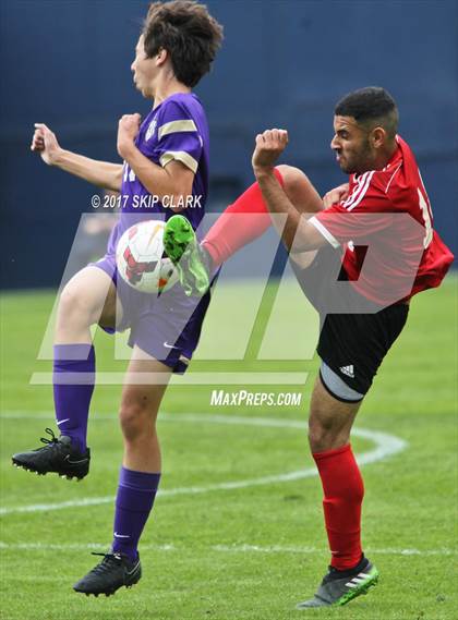 Thumbnail 2 in Hoover vs. St. Augustine photogallery.