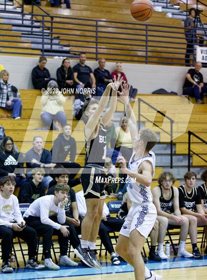 Thumbnail 3 in Churubusco @ Woodlan photogallery.