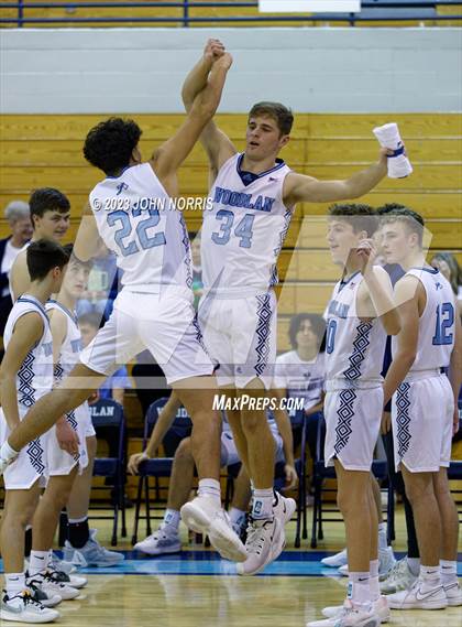 Thumbnail 2 in Churubusco @ Woodlan photogallery.