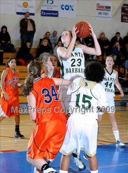 Thumbnail 3 in Santa Barbara vs. Chaminade photogallery.