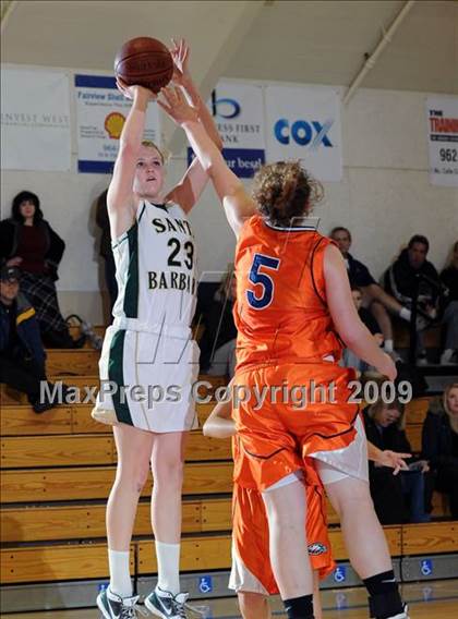 Thumbnail 3 in Santa Barbara vs. Chaminade photogallery.