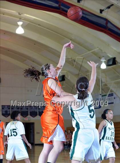 Thumbnail 2 in Santa Barbara vs. Chaminade photogallery.