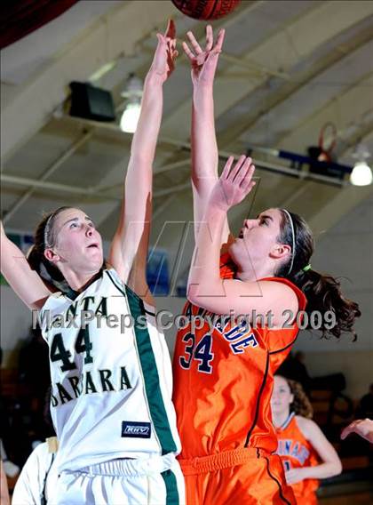 Thumbnail 1 in Santa Barbara vs. Chaminade photogallery.