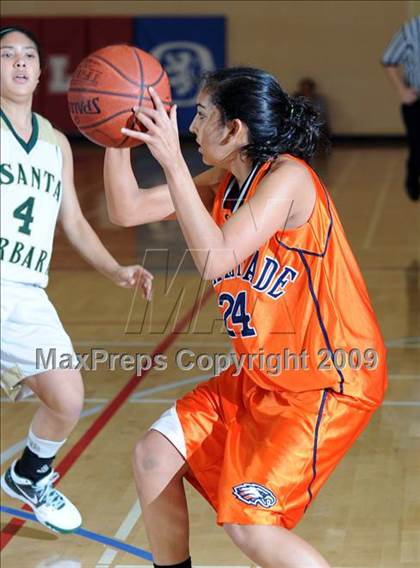 Thumbnail 3 in Santa Barbara vs. Chaminade photogallery.