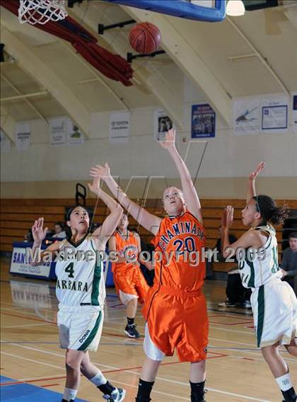 Thumbnail 2 in Santa Barbara vs. Chaminade photogallery.