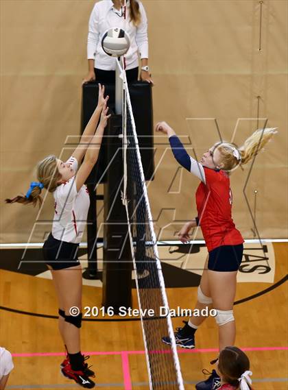 Thumbnail 2 in Notre Dame vs Academy of the Sacred Heart (Catholic League Tournament) photogallery.