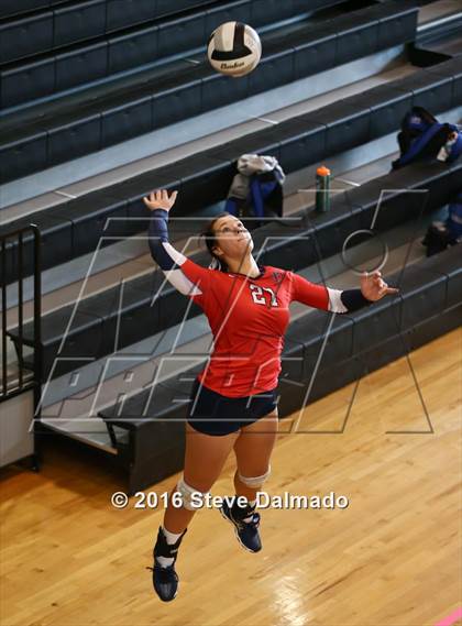 Thumbnail 3 in Notre Dame vs Academy of the Sacred Heart (Catholic League Tournament) photogallery.