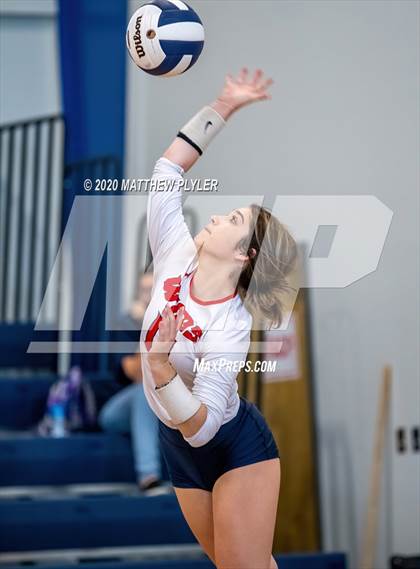 Thumbnail 2 in Greenfield vs Wayne Country Day (CPIC Conference Tournament Semifinal) photogallery.